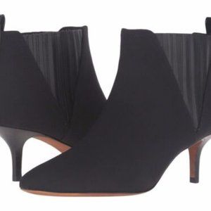 Donald J. Pliner Faie Black Suede Kitten Heel Bootie size 6